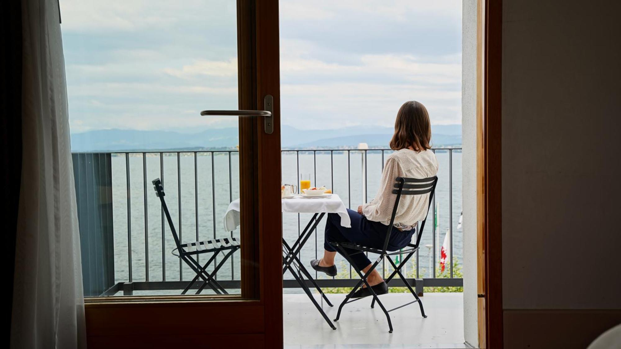 Hotel Real Nyon By Happyculture ภายนอก รูปภาพ