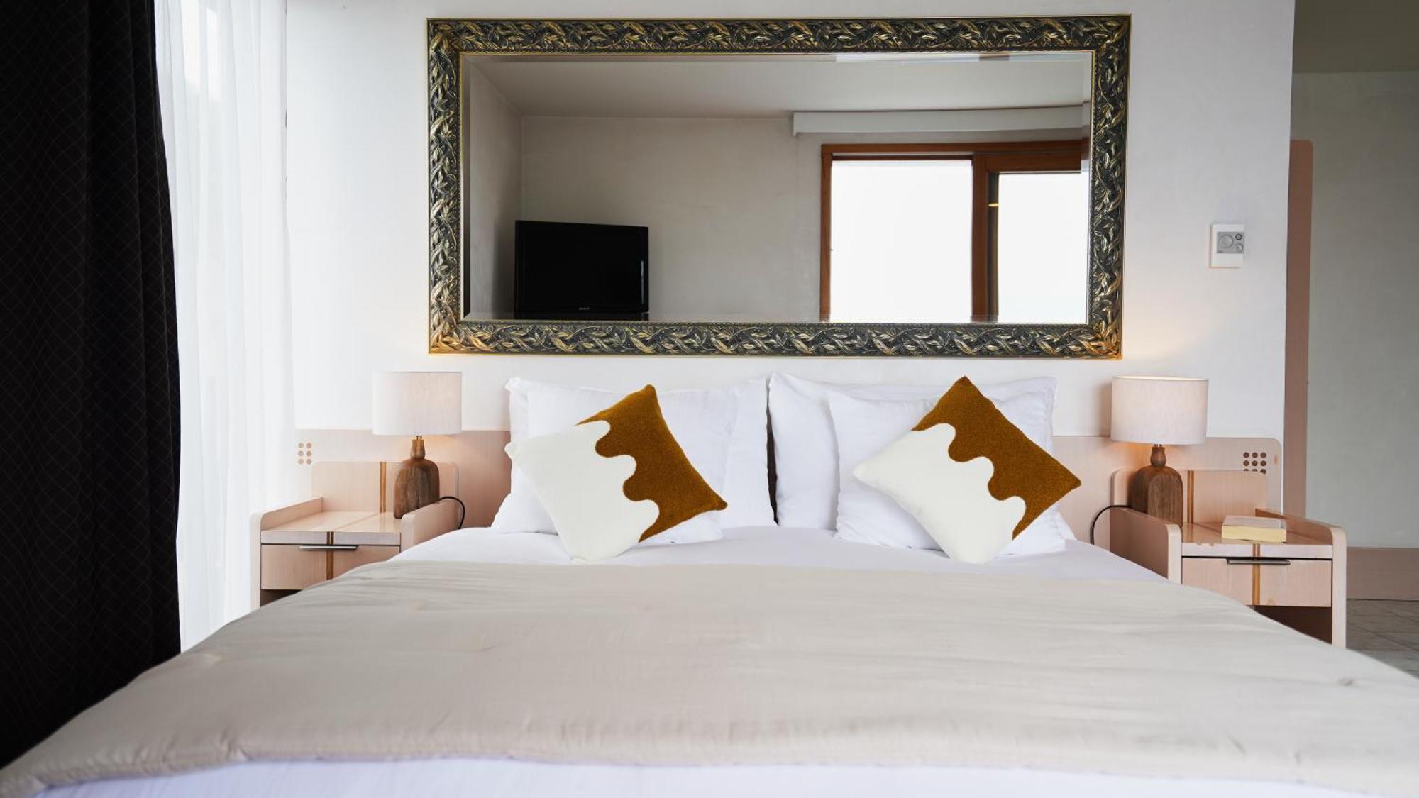 Hotel Real Nyon By Happyculture ภายนอก รูปภาพ