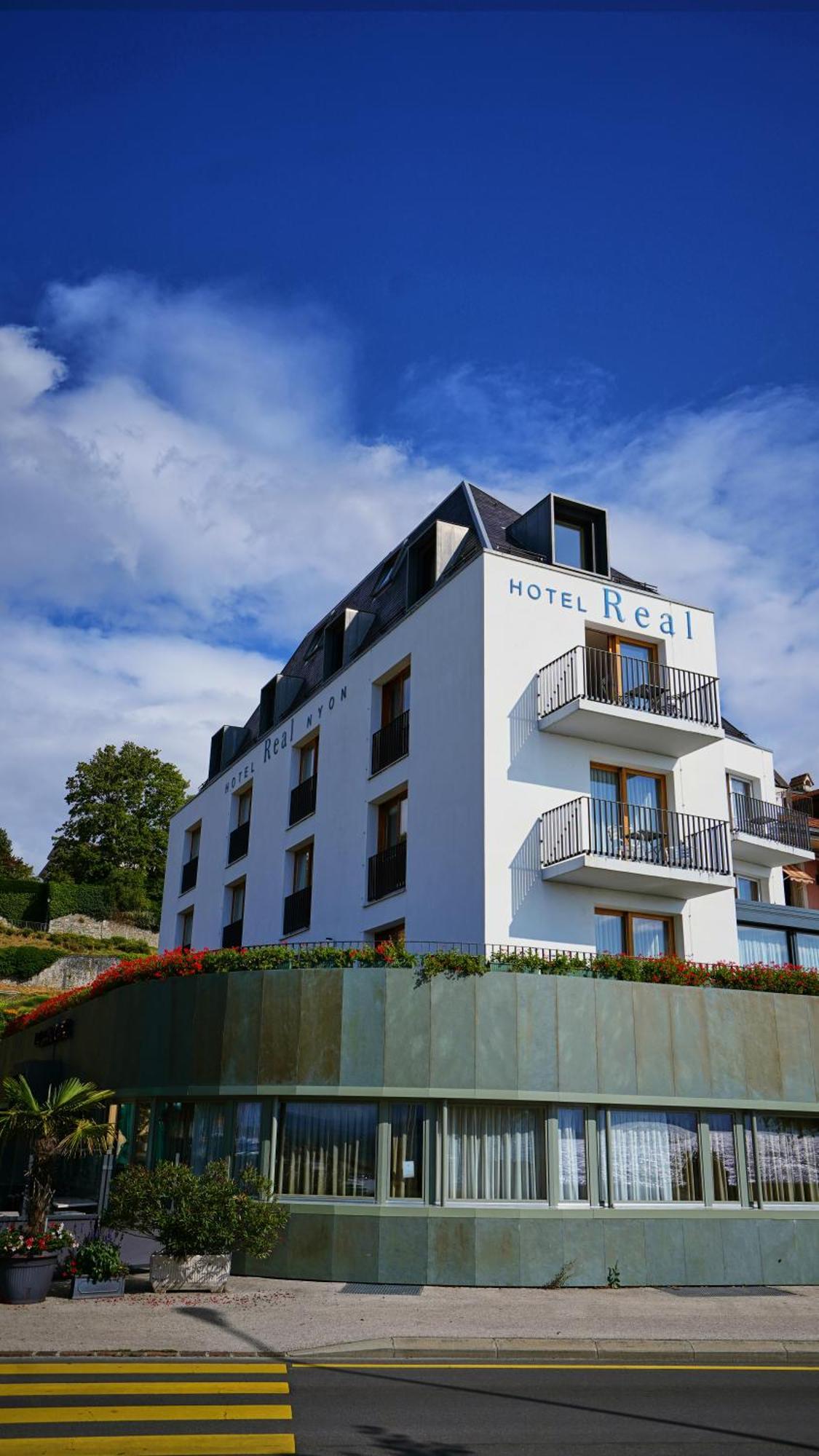 Hotel Real Nyon By Happyculture ภายนอก รูปภาพ